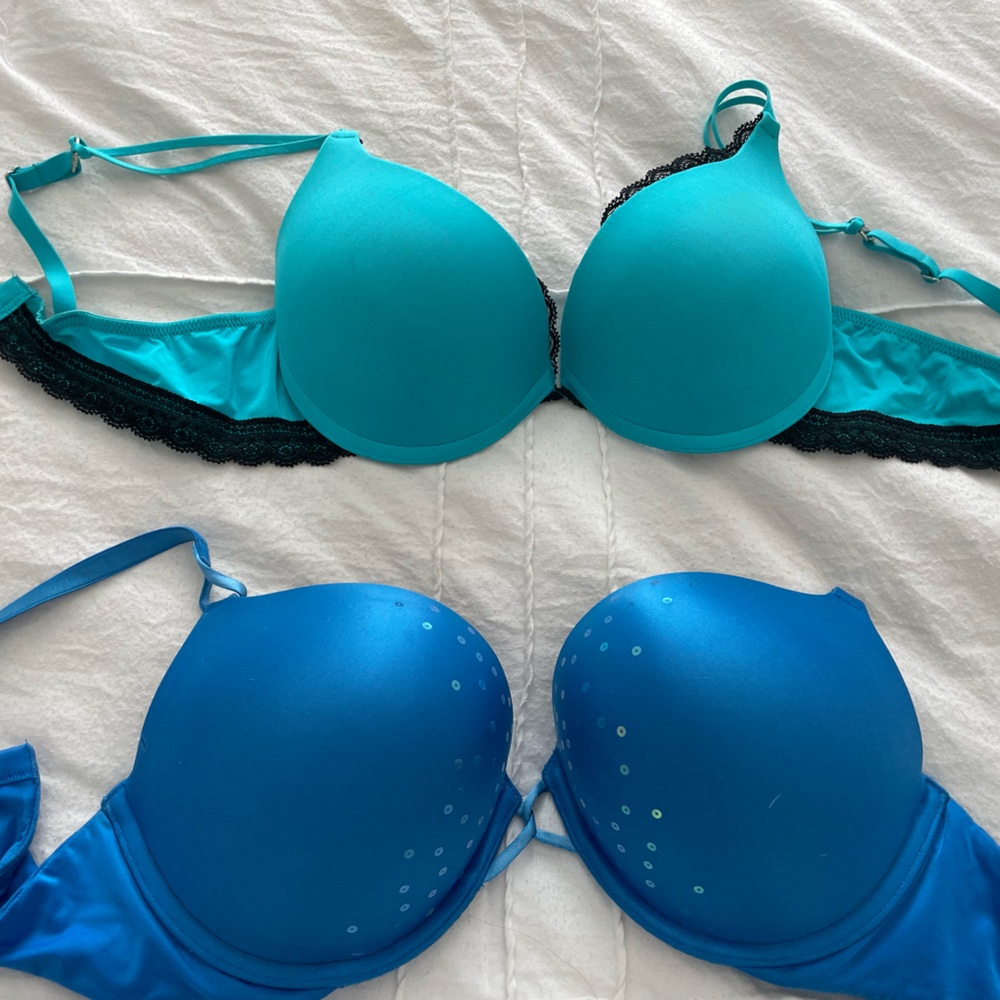 Victoria’s Secret bras!